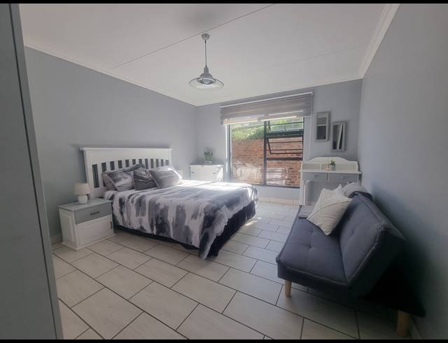 3 BEDROOM FREEHOLD FOR SALE IN DANA BAY